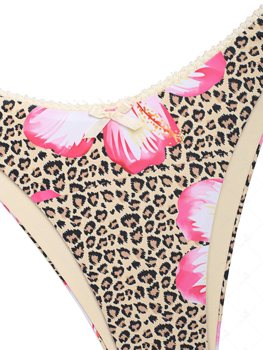 Iris | Conjunto de bikini atrevido con estampado floral de leopardo