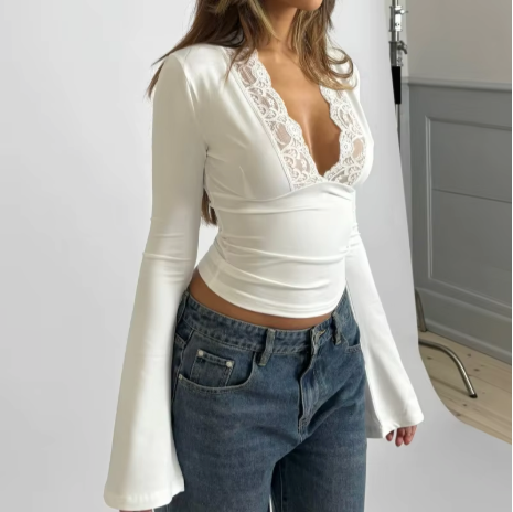 Viviane | Trendy Top met Lange Mouwen Dames - V-hals van Kant, Crop Top Model